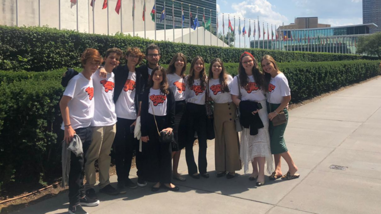 Jovens participantes da Turma do Jiló