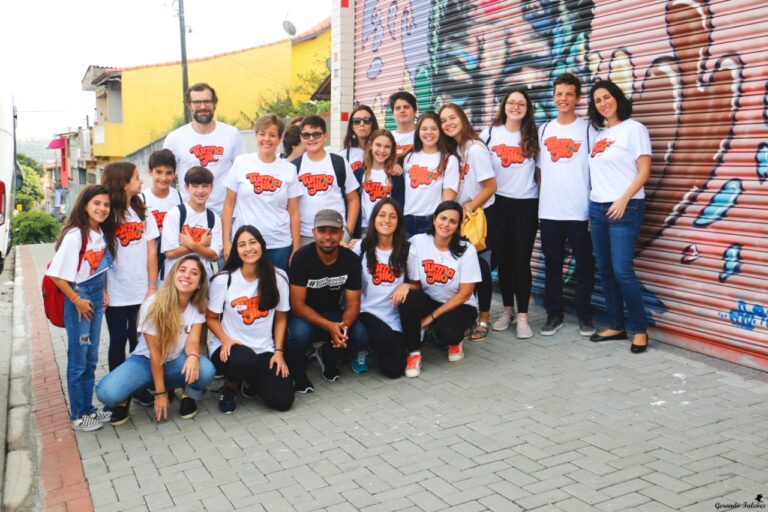 Jovens participantes da Turma do Jiló